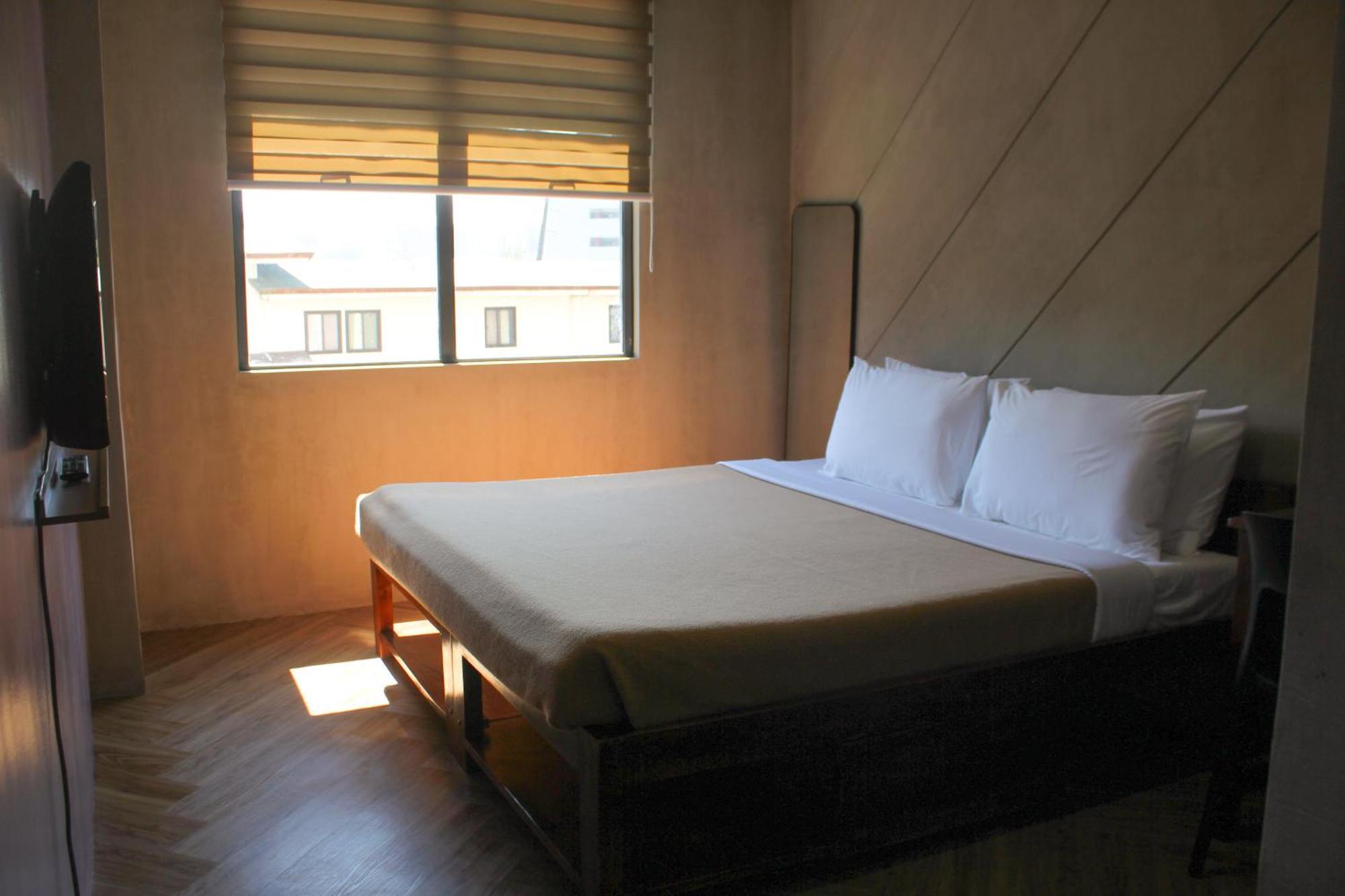 217 Bonifacio Residences Baguio City Room photo